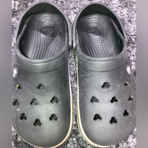 CROCS Women Black Slip-On Slippers - Picture 2 of 4